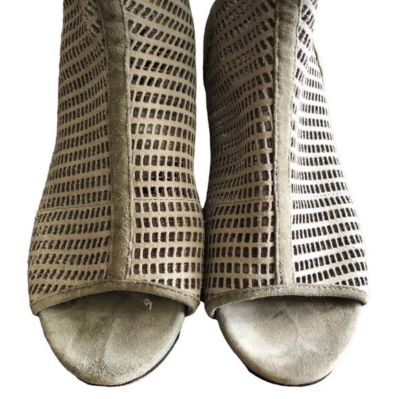 EILEEN FISHER Leather Netted Wedges - Picture 6 of 16